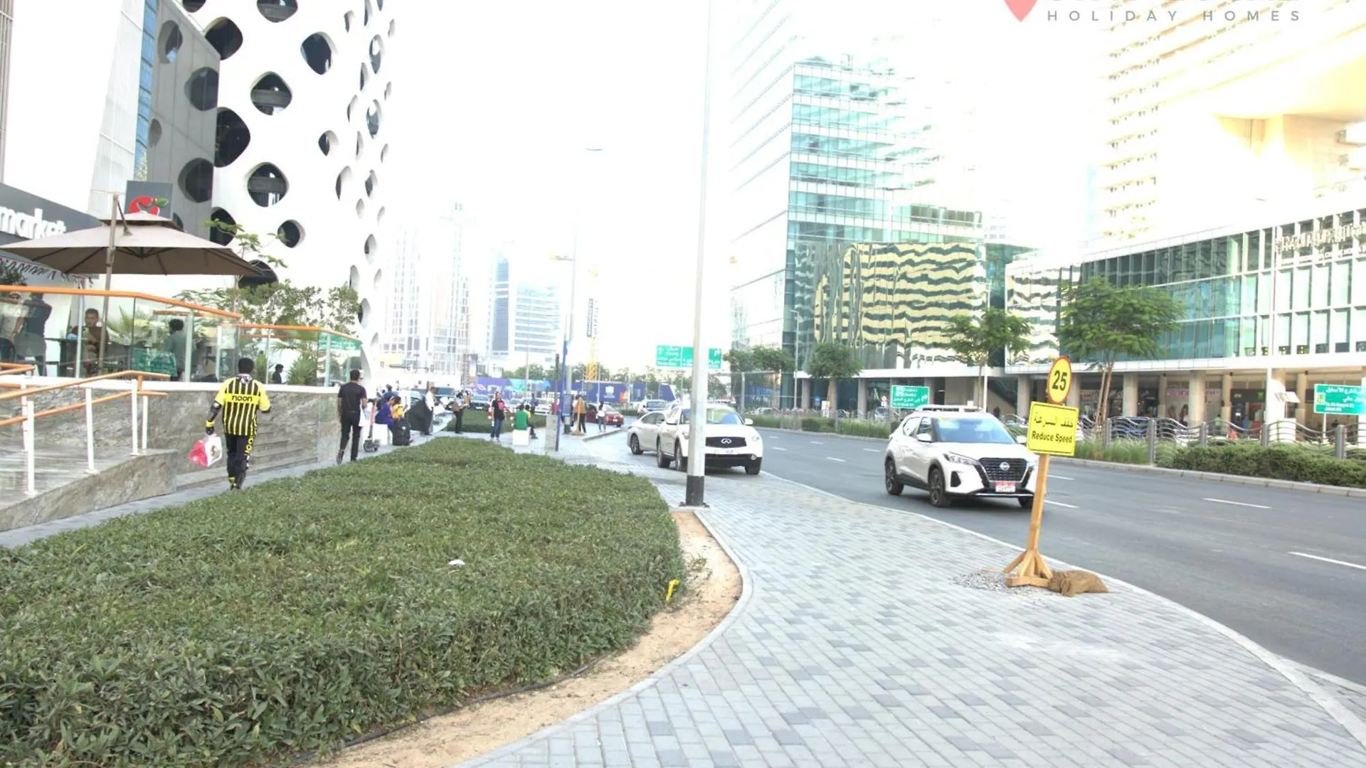 아파트 Uptown Getaway Charming Studio With Canal Burj & View 두바이